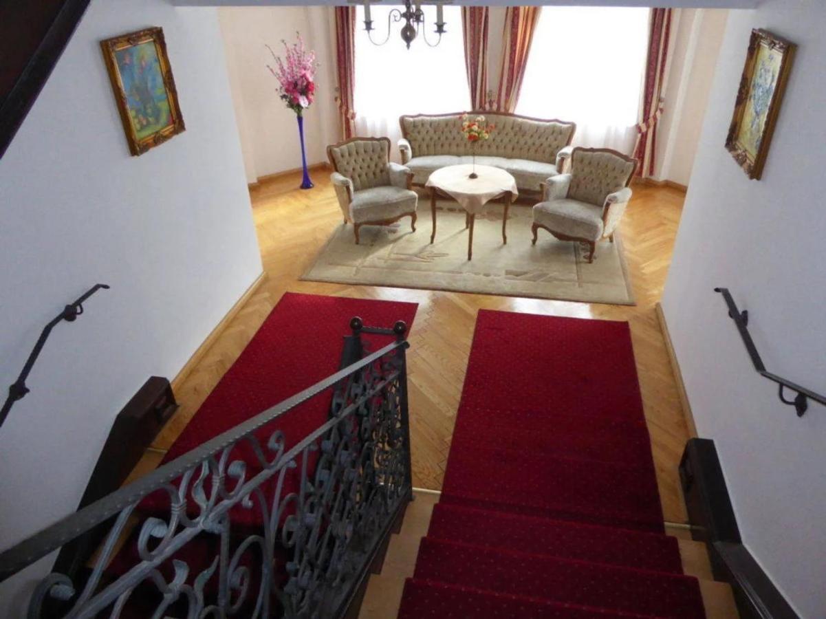 Bed and Breakfast Viilla Rezidence Кудова-Здруй Экстерьер фото