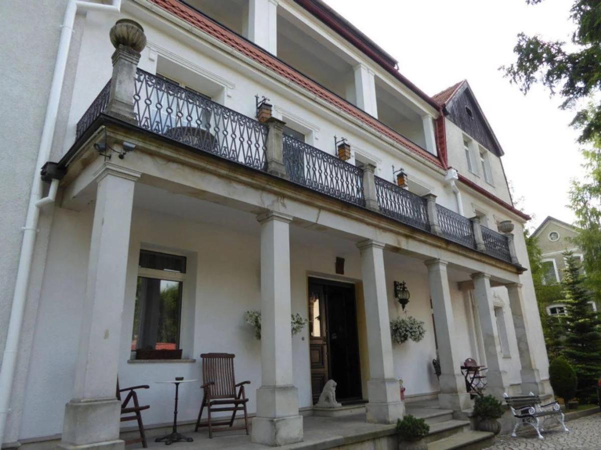 Bed and Breakfast Viilla Rezidence Кудова-Здруй Экстерьер фото